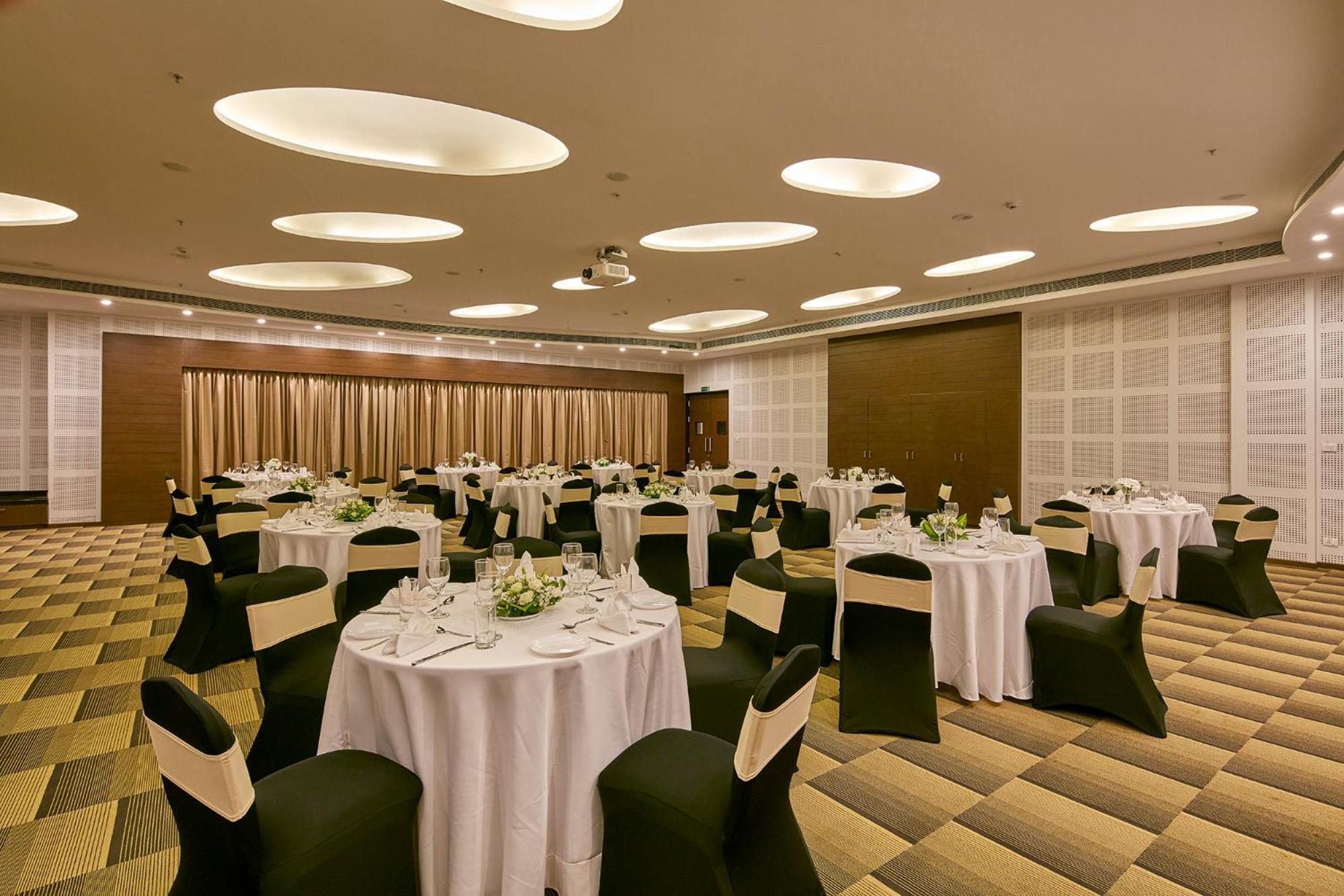 Signature Club Resort Devanahalli Exterior photo